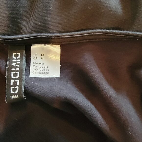 Divided Black Spaghetti Strap Mesh Mid-Section Evening Dress in Size Medium - Picture 5 of 5